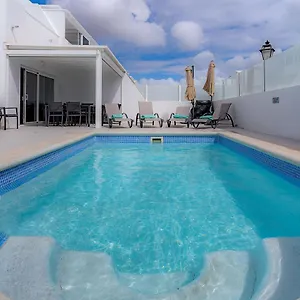  Villa Haize Alaia Spain